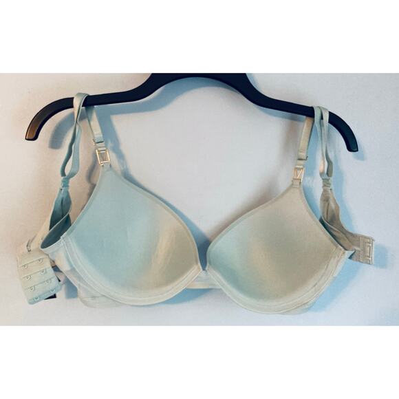 Victoria's Secret Push Up Bra Uplift Plunge Green 34D NWOT - Picture 3 of 9